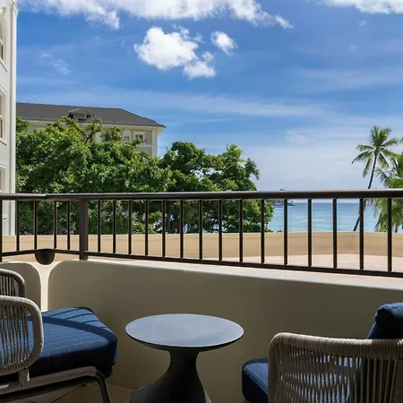 Moana Surfrider, A Westin Resort & Spa, Waikiki Beach Honolulu Exterior photo