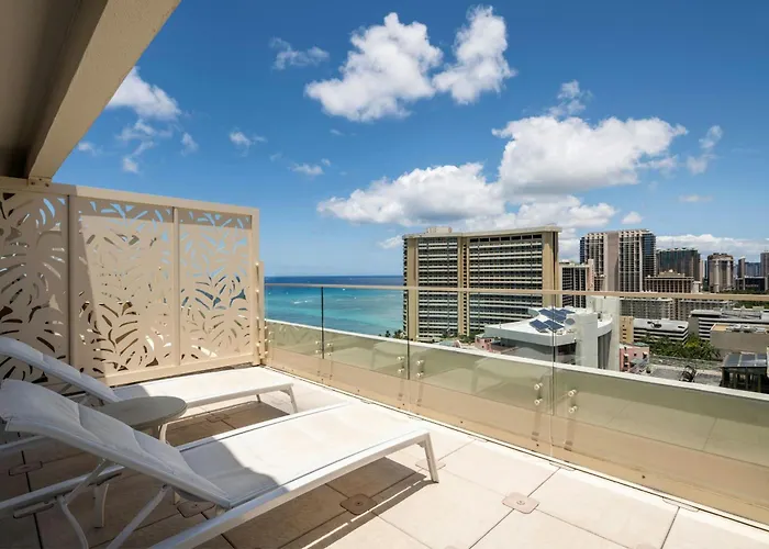 Moana Surfrider, A Westin Resort & Spa, Waikiki Beach