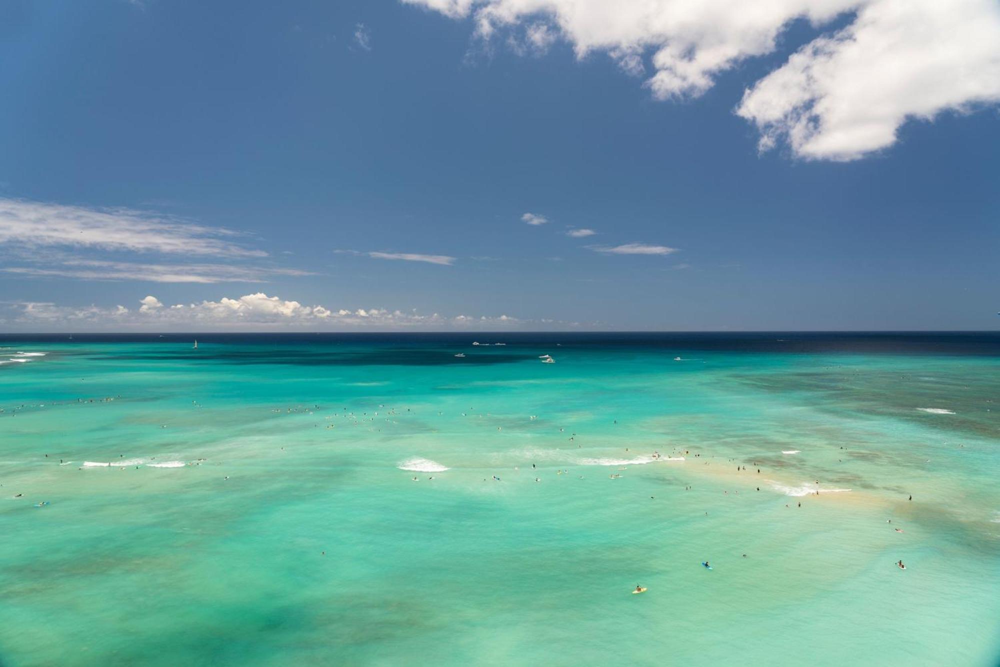 Moana Surfrider, A Westin & Spa, Waikiki Beach Resort