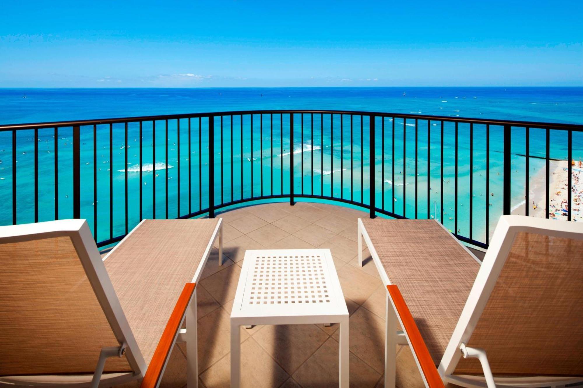 Moana Surfrider, A Westin & Spa, Waikiki Beach